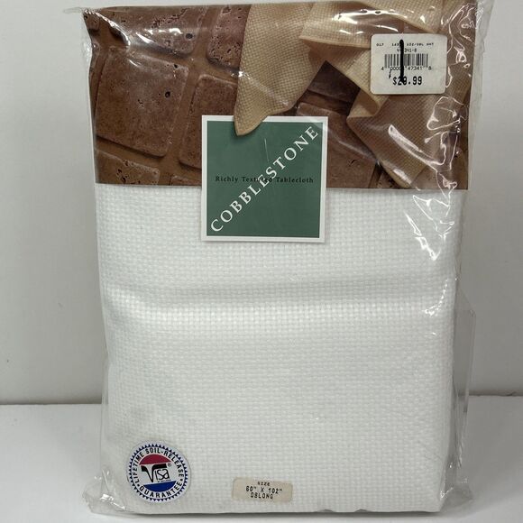 Cobblestone Tablecloth Richly Textured White 60 x 102 Oblong Weave Made In USA - Picture 1 of 6